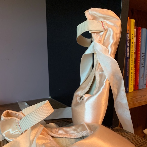 Mirella MS101A Advance Pointe Shoes - Picture 7 of 8